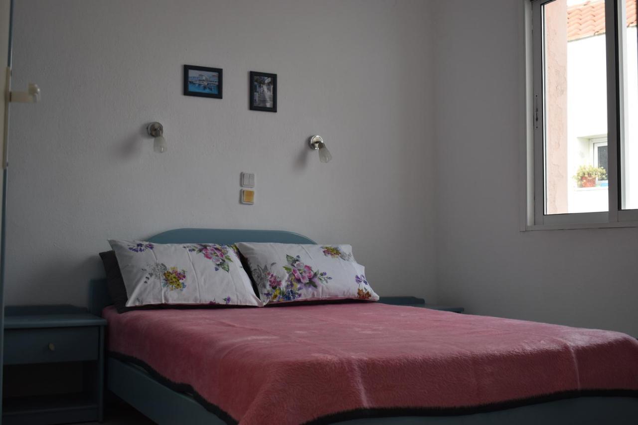 Niki Apartments Polychrono Luaran gambar