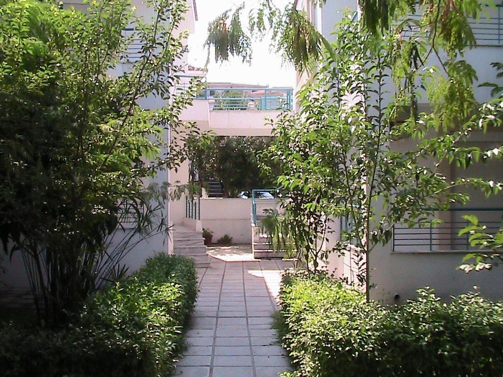 Niki Apartments Polychrono Luaran gambar